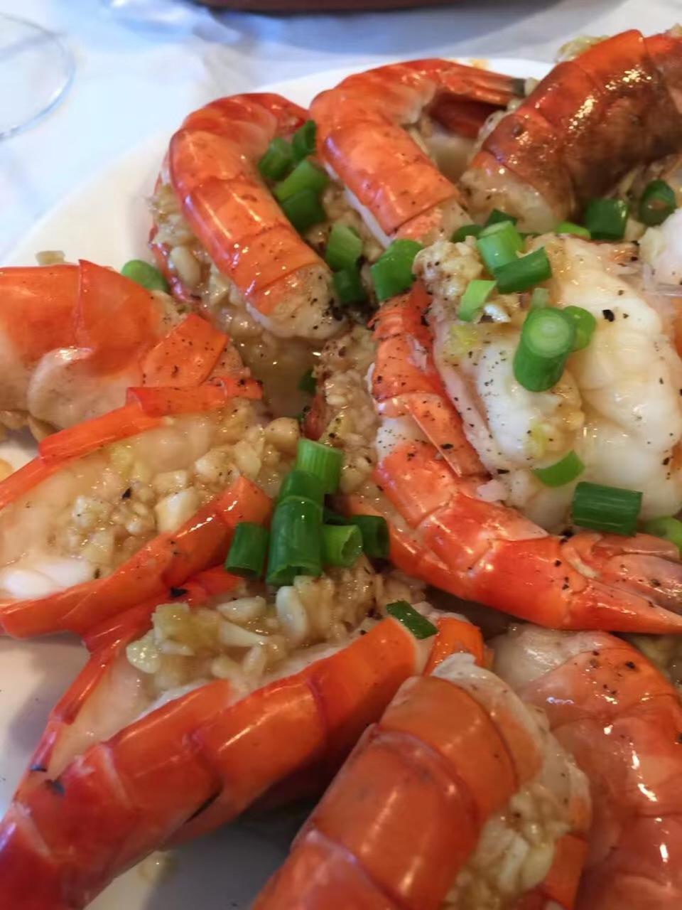 Patong Heights Hotel Exterior photo Shrimp with garlic