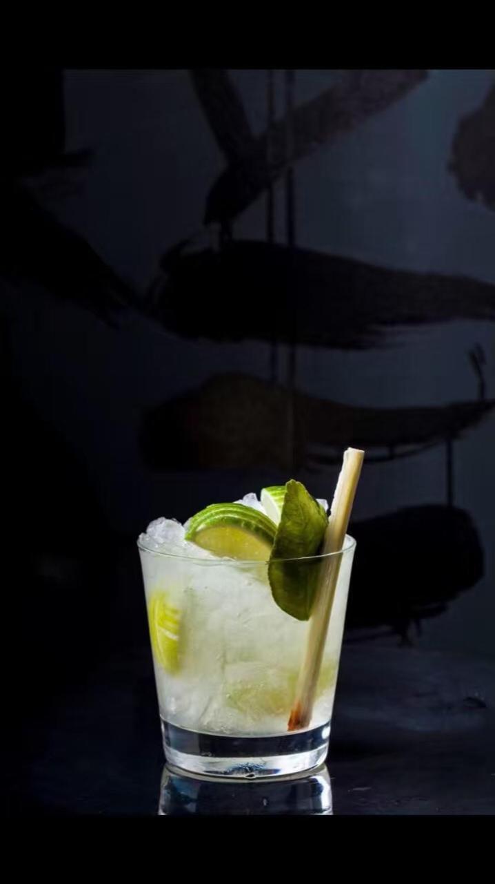 Patong Heights Hotel Exterior photo A caipirinha