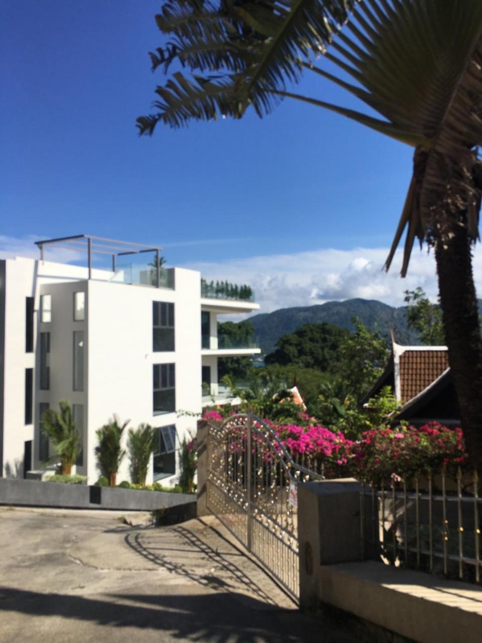 Patong Heights Hotel Exterior photo The new hotel